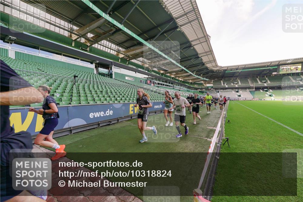 13.09.2026 - 21. swb-Marathon Bremen Michael Burmester http://msf.ph/oto/10318824 13.09.2026 13:17:14 Laufen im Stadion 134, 153, 231, 267, 271, 311, 449, 588, 598, 612, 653, 837, 990, 1057, 1185, 1312, 1424, 1425, 1465, 1539, 1790, 1813, 1825, 1987, 2013, 2067, 2096, 2218, 2259, 2351, 2363, 2381, 2389, 2419, 2468, 2532, 2550, 2562, 2579, 2586, 2601, 2647, 2655, 2664, 2678, 2698, 2778, 2797, 2799, 2821, 2846, 2893, 2974, 2984, 2996, 3001, 3104, 3133, 3180, 3195, 3210, 3213, 3237, 3314, 3331, 3337, 3366, 3387, 3421, 3431, 3479, 3486, 3501, 3506, 3512, 3548, 3654 meine-sportfotos.de