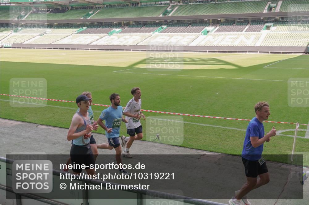 13.09.2026 - 21. swb-Marathon Bremen Michael Burmester http://msf.ph/oto/10319221 13.09.2026 12:54:21 Laufen im Stadion 102, 145, 161, 189, 201, 313, 376, 385, 461, 472, 481, 495, 541, 560, 615, 616, 666, 675, 696, 740, 755, 816, 827, 982, 985, 987, 1053, 1056, 1076, 1197, 1207, 1390, 1419, 1433, 1445, 1468, 1528, 1551, 1599, 1631, 1658, 1664, 1704, 1707, 1814, 2055, 2125, 2234, 2280, 2362, 2383, 2390, 2401, 2422, 2454, 2474, 2499, 2623, 2701, 2733, 2801, 2820, 2824, 2858, 2870, 2882, 2913, 2922, 2962, 2971, 2997, 3012, 3054, 3134, 3175, 3206, 3241, 3246, 3346, 3356, 3357, 3362, 3413 meine-sportfotos.de