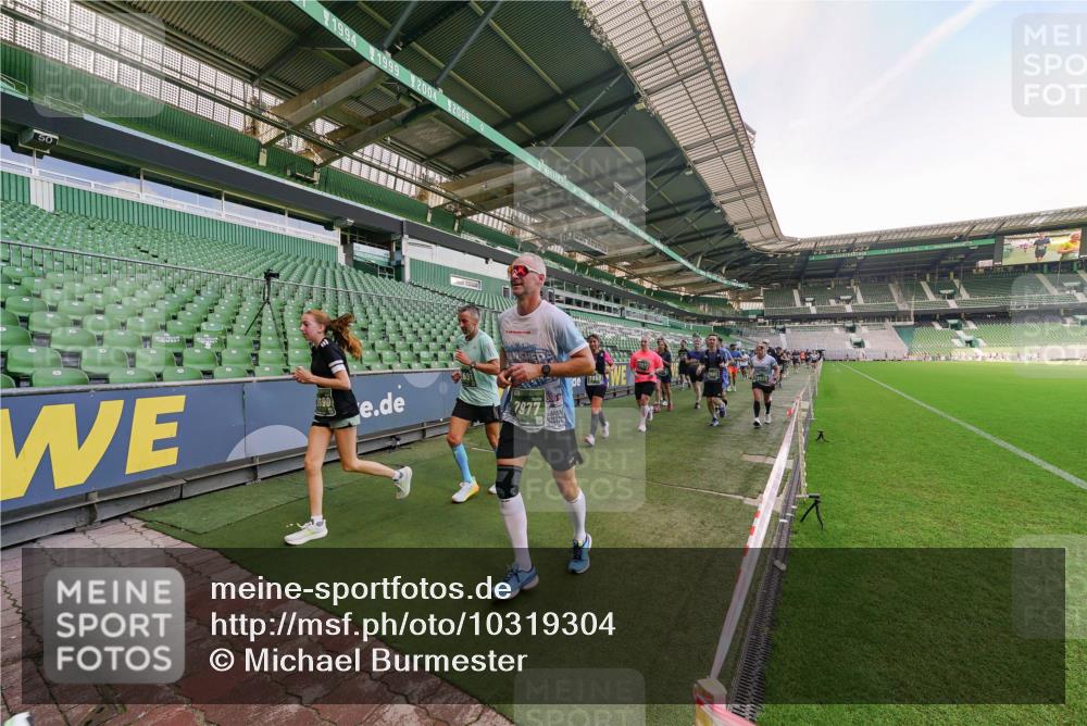 13.09.2026 - 21. swb-Marathon Bremen Michael Burmester http://msf.ph/oto/10319304 13.09.2026 13:18:00 Laufen im Stadion 134, 267, 271, 311, 404, 449, 486, 546, 588, 732, 753, 837, 921, 990, 1057, 1424, 1425, 1431, 1790, 1813, 1825, 1844, 1868, 1987, 2056, 2067, 2096, 2123, 2137, 2259, 2294, 2357, 2358, 2381, 2389, 2419, 2453, 2532, 2550, 2562, 2586, 2601, 2614, 2647, 2655, 2797, 2821, 2849, 2857, 2879, 2880, 2893, 2984, 2996, 2999, 3096, 3100, 3104, 3146, 3180, 3195, 3210, 3213, 3314, 3337, 3366, 3421, 3431, 3476, 3479, 3501, 3506, 3537, 3548, 3619, 3633, 3654, 3740, 3879, 4478 meine-sportfotos.de