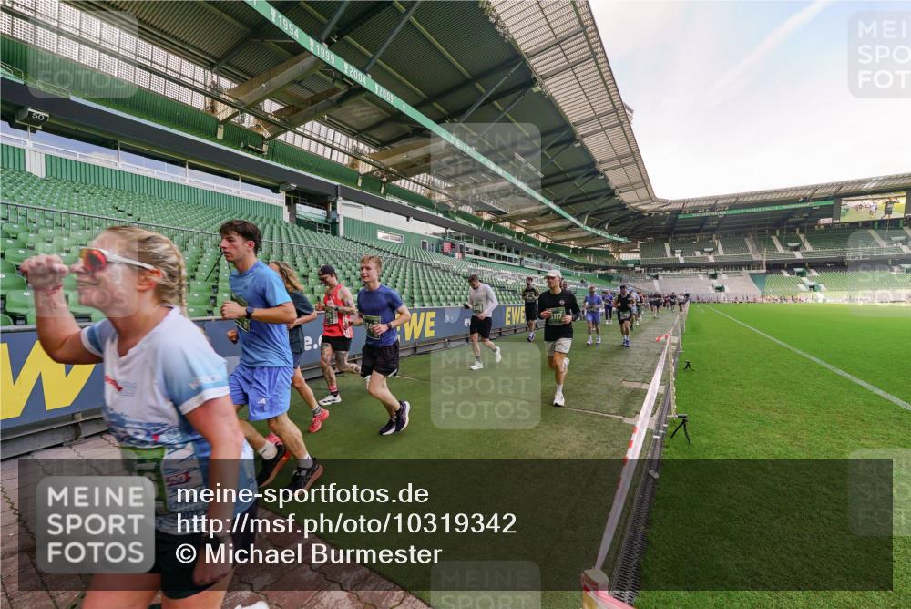 13.09.2026 - 21. swb-Marathon Bremen Michael Burmester http://msf.ph/oto/10319342 13.09.2026 13:18:03 Laufen im Stadion 134, 267, 271, 311, 404, 449, 486, 546, 588, 732, 753, 837, 921, 1057, 1424, 1425, 1431, 1765, 1790, 1813, 1825, 1844, 1868, 1987, 2056, 2067, 2096, 2123, 2137, 2259, 2294, 2357, 2358, 2381, 2389, 2419, 2453, 2532, 2550, 2562, 2586, 2601, 2614, 2647, 2655, 2797, 2821, 2849, 2857, 2879, 2880, 2893, 2984, 2996, 2999, 3096, 3100, 3104, 3146, 3180, 3195, 3210, 3213, 3285, 3314, 3337, 3366, 3421, 3431, 3476, 3479, 3506, 3537, 3548, 3619, 3633, 3654, 3740, 3879, 4478 meine-sportfotos.de