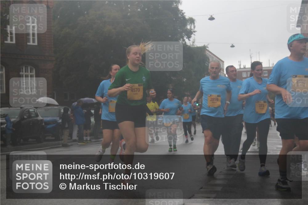 13.09.2026 - Kiel Lauf Markus Tischler http://msf.ph/oto/10319607 13.09.2026 10:50:58 Fleethörn 4570, 939, 2859, 373, 3153 meine-sportfotos.de