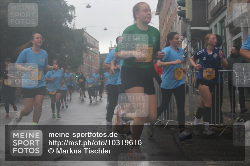 13.09.2026 - Kiel Lauf Markus Tischler http://msf.ph/oto/10319616 13.09.2026 10:50:59 Fleethörn 4570, 373, 7869 meine-sportfotos.de