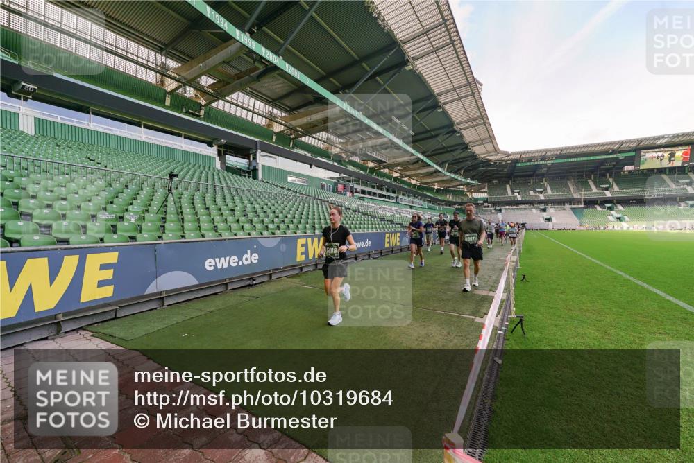 13.09.2026 - 21. swb-Marathon Bremen Michael Burmester http://msf.ph/oto/10319684 13.09.2026 13:18:41 Laufen im Stadion 311, 333, 404, 486, 512, 546, 588, 732, 753, 837, 921, 938, 1424, 1425, 1431, 1506, 1765, 1790, 1844, 1868, 2056, 2096, 2123, 2137, 2224, 2240, 2294, 2315, 2357, 2358, 2389, 2419, 2453, 2557, 2563, 2601, 2614, 2622, 2647, 2655, 2689, 2703, 2786, 2843, 2845, 2849, 2857, 2879, 2880, 2893, 2944, 2983, 2984, 2999, 3031, 3046, 3072, 3096, 3100, 3146, 3180, 3189, 3198, 3210, 3285, 3287, 3314, 3337, 3421, 3431, 3476, 3537, 3548, 3619, 3633, 3654, 3740, 3879, 4478 meine-sportfotos.de