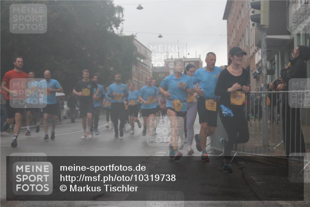13.09.2026 - Kiel Lauf Markus Tischler http://msf.ph/oto/10319738 13.09.2026 10:51:11 Fleethörn 5766, 5788, 027, 5769 meine-sportfotos.de