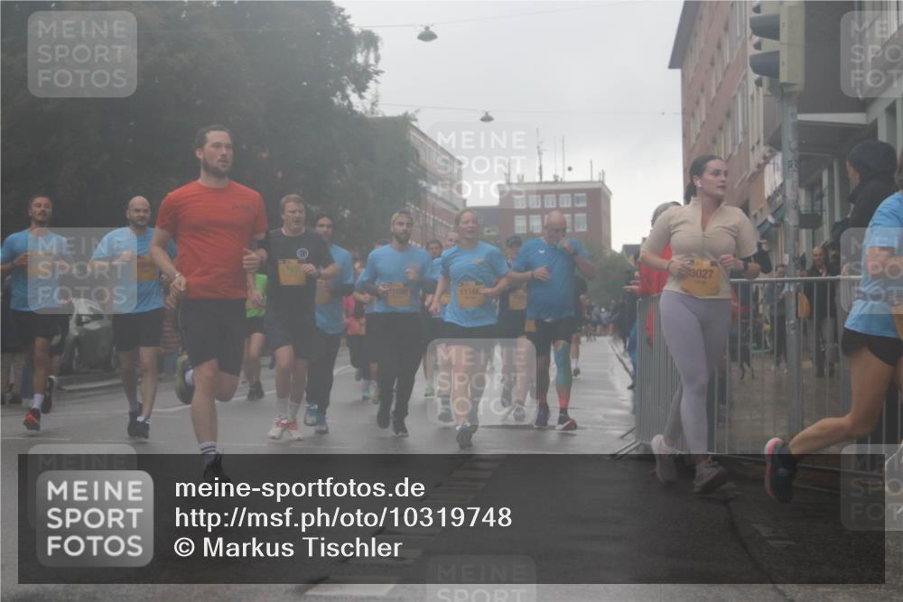 13.09.2026 - Kiel Lauf Markus Tischler http://msf.ph/oto/10319748 13.09.2026 10:51:13 Fleethörn 10049, 11096, 11166, 3027 meine-sportfotos.de