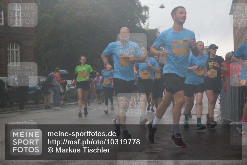 13.09.2026 - Kiel Lauf Markus Tischler http://msf.ph/oto/10319778 13.09.2026 10:51:15 Fleethörn 4249, 38, 1004, 12088, 7021, 4005 meine-sportfotos.de