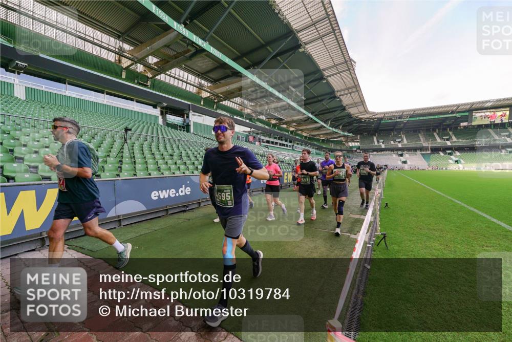 13.09.2026 - 21. swb-Marathon Bremen Michael Burmester http://msf.ph/oto/10319784 13.09.2026 13:18:52 Laufen im Stadion 311, 333, 404, 486, 512, 546, 732, 753, 837, 921, 938, 1156, 1424, 1425, 1431, 1506, 1765, 1790, 1844, 1868, 2056, 2123, 2137, 2224, 2240, 2294, 2315, 2357, 2358, 2419, 2453, 2557, 2563, 2601, 2614, 2622, 2647, 2689, 2702, 2703, 2722, 2786, 2843, 2845, 2849, 2857, 2879, 2880, 2893, 2944, 2983, 2984, 2999, 3031, 3046, 3072, 3096, 3100, 3146, 3180, 3189, 3198, 3210, 3263, 3285, 3287, 3337, 3421, 3431, 3476, 3537, 3548, 3619, 3633, 3654, 3740, 3879, 4478 meine-sportfotos.de