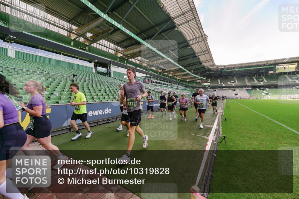 13.09.2026 - 21. swb-Marathon Bremen Michael Burmester http://msf.ph/oto/10319828 13.09.2026 13:18:55 Laufen im Stadion 311, 333, 404, 486, 512, 546, 732, 753, 837, 921, 938, 1156, 1424, 1425, 1431, 1506, 1765, 1790, 1844, 1868, 2056, 2123, 2137, 2224, 2240, 2294, 2315, 2357, 2358, 2419, 2453, 2557, 2563, 2601, 2614, 2622, 2626, 2647, 2689, 2702, 2703, 2722, 2786, 2843, 2845, 2849, 2857, 2879, 2880, 2893, 2944, 2983, 2999, 3031, 3046, 3072, 3096, 3100, 3116, 3146, 3180, 3189, 3198, 3210, 3263, 3285, 3287, 3337, 3421, 3431, 3476, 3537, 3548, 3619, 3633, 3654, 3740, 3879, 4478 meine-sportfotos.de