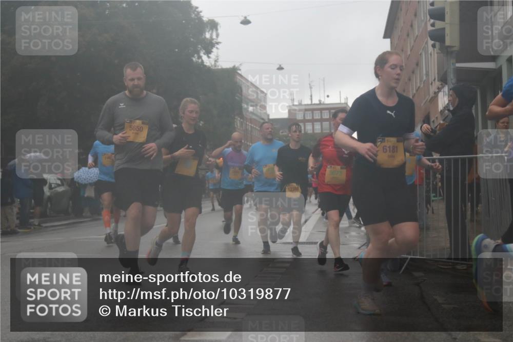 13.09.2026 - Kiel Lauf Markus Tischler http://msf.ph/oto/10319877 13.09.2026 10:51:26 Fleethörn 5650, 5073, 12380, 6181 meine-sportfotos.de