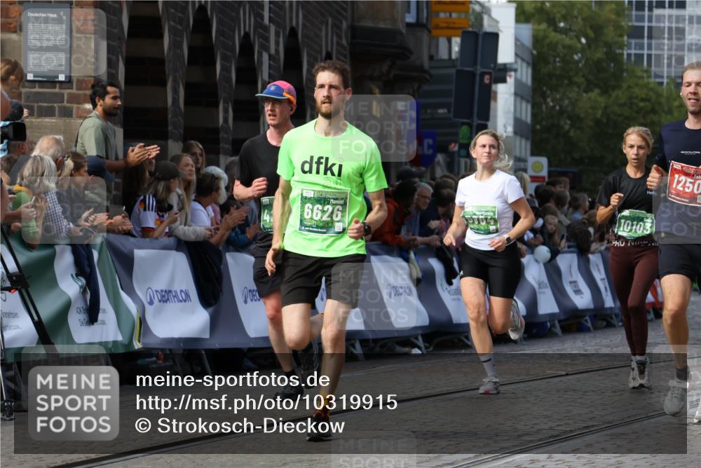 13.09.2026 - 21. swb-Marathon Bremen Strokosch-Dieckow http://msf.ph/oto/10319915 13.09.2026 13:24:43 Ziel 789, 790, 1250, 2295, 2491, 3994, 4000, 4559, 5012, 5572, 5668, 5669, 5928, 5929, 5953, 6080, 7069, 7081, 7156, 7568, 8310, 8415, 8784, 9264, 9573, 9676, 9916, 972, 2761, 3015, 4113, 4198, 4262, 4973, 5664, 6079, 6360, 6544, 6807, 7409, 7854, 8853, 9152, 10103 meine-sportfotos.de