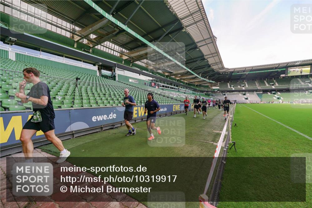 13.09.2026 - 21. swb-Marathon Bremen Michael Burmester http://msf.ph/oto/10319917 13.09.2026 13:19:04 Laufen im Stadion 311, 333, 404, 486, 512, 546, 732, 753, 837, 921, 938, 1156, 1431, 1506, 1765, 1844, 1868, 1916, 2056, 2123, 2137, 2224, 2240, 2294, 2315, 2357, 2358, 2453, 2557, 2563, 2614, 2622, 2626, 2647, 2689, 2702, 2703, 2722, 2786, 2843, 2845, 2849, 2857, 2879, 2880, 2893, 2944, 2983, 2999, 3031, 3046, 3072, 3096, 3100, 3116, 3146, 3189, 3198, 3210, 3243, 3263, 3285, 3287, 3315, 3476, 3537, 3548, 3619, 3633, 3654, 3740, 3879, 4478 meine-sportfotos.de