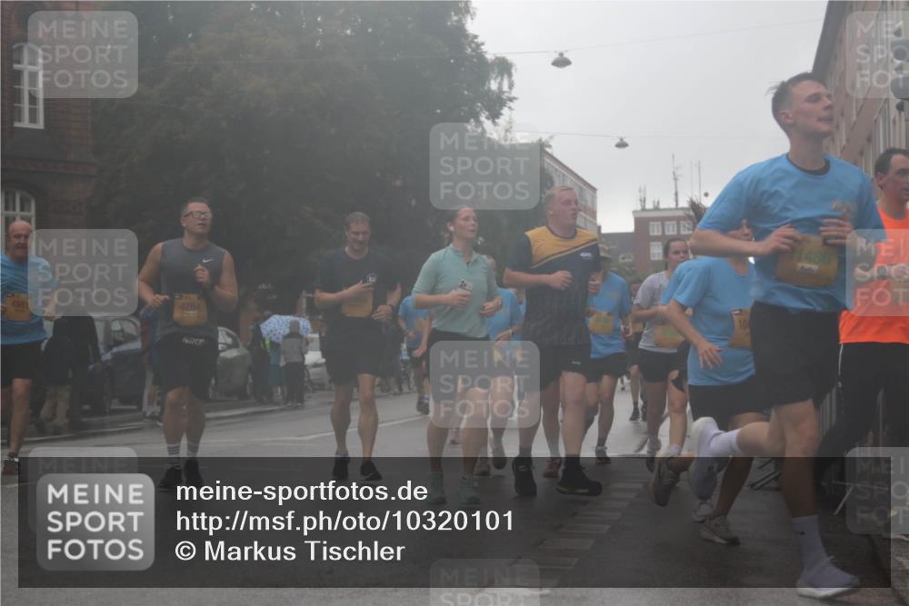 13.09.2026 - Kiel Lauf Markus Tischler http://msf.ph/oto/10320101 13.09.2026 10:51:45 Fleethörn 1, 4581, 4264, 104, 1486 meine-sportfotos.de