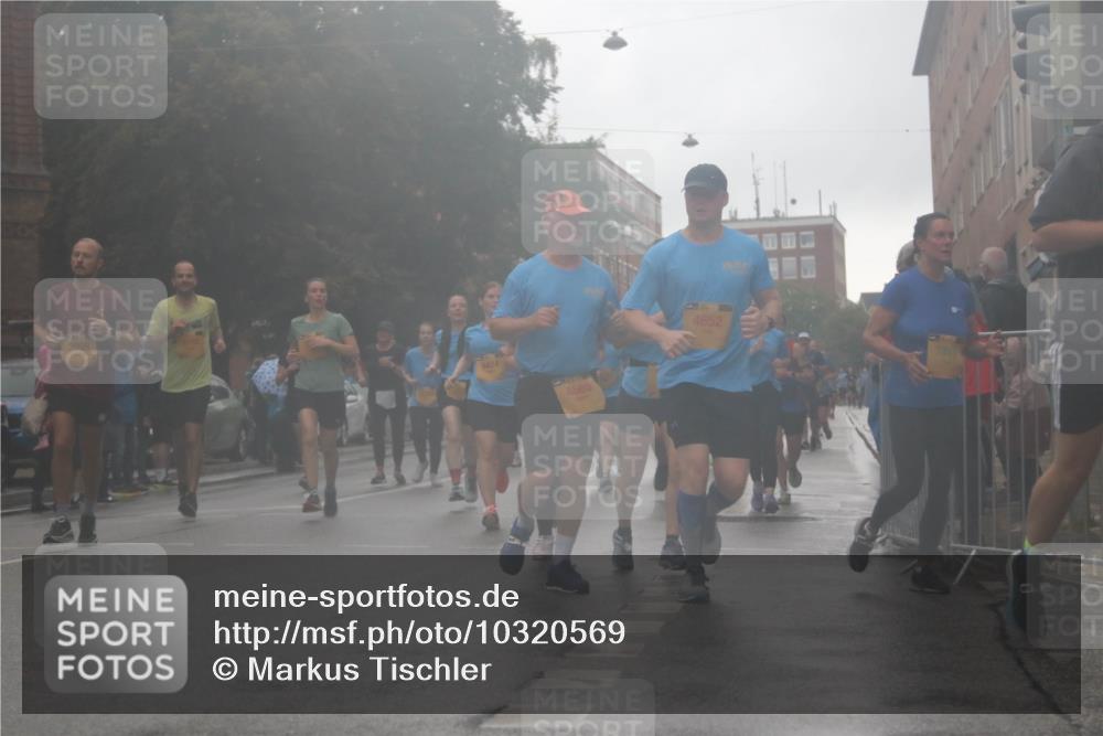 13.09.2026 - Kiel Lauf Markus Tischler http://msf.ph/oto/10320569 13.09.2026 10:52:33 Fleethörn 3939, 4665, 4652 meine-sportfotos.de