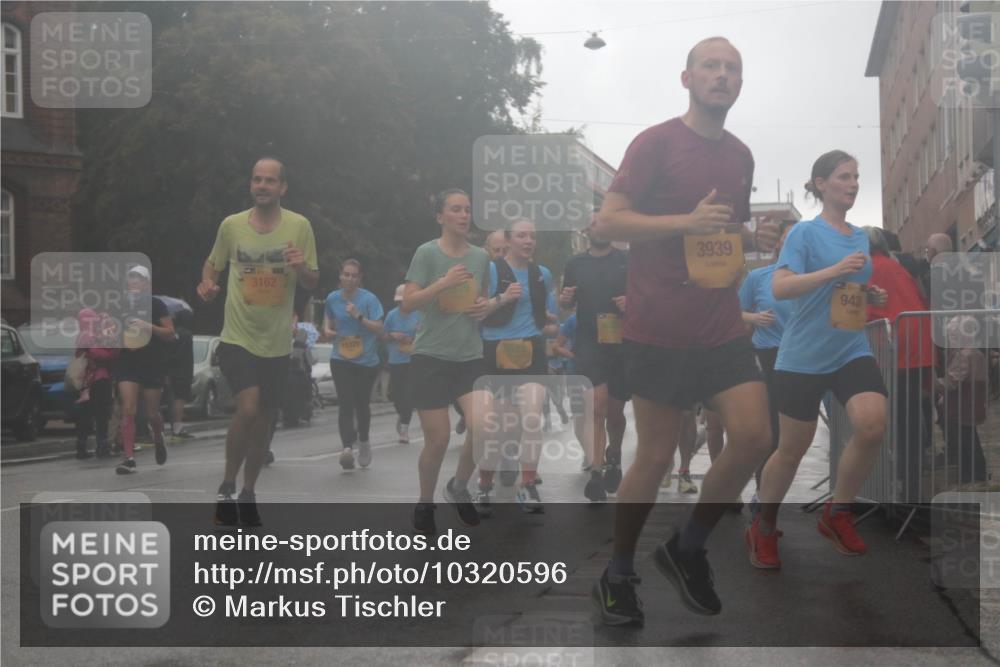 13.09.2026 - Kiel Lauf Markus Tischler http://msf.ph/oto/10320596 13.09.2026 10:52:35 Fleethörn 3162, 11325, 3939, 942 meine-sportfotos.de