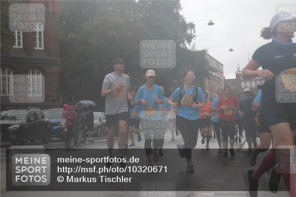 13.09.2026 - Kiel Lauf Markus Tischler http://msf.ph/oto/10320671 13.09.2026 10:52:40 Fleethörn 0058, 10170, 300 meine-sportfotos.de