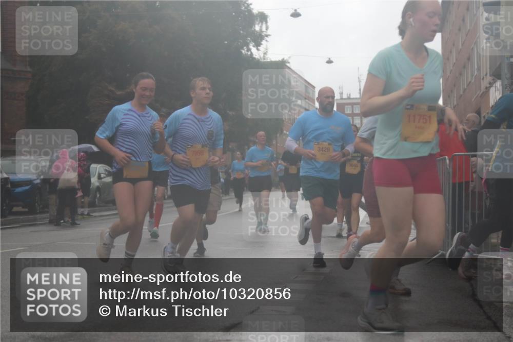 13.09.2026 - Kiel Lauf Markus Tischler http://msf.ph/oto/10320856 13.09.2026 10:53:02 Fleethörn 3429, 7966, 3645, 11751 meine-sportfotos.de