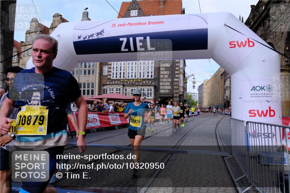 13.09.2026 - 21. swb-Marathon Bremen Tim E. http://msf.ph/oto/10320950 13.09.2026 10:58:49 Ziel 10878, 10879, 11004, 11030, 11152, 11189, 11384, 11403, 11455, 11686, 11750, 11953, 11955, 12092, 12180, 12237, 12320, 12499, 12505, 12518 meine-sportfotos.de