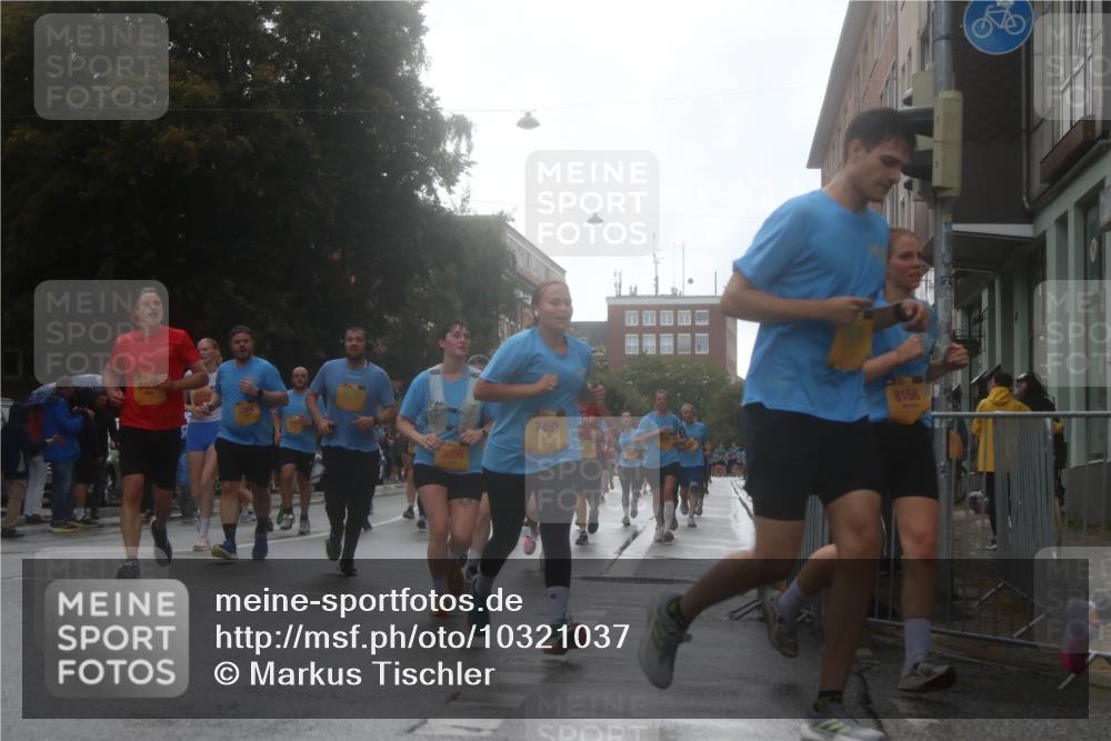 13.09.2026 - Kiel Lauf Markus Tischler http://msf.ph/oto/10321037 13.09.2026 10:53:55 Fleethörn 6605, 3000, 7483, 8158 meine-sportfotos.de
