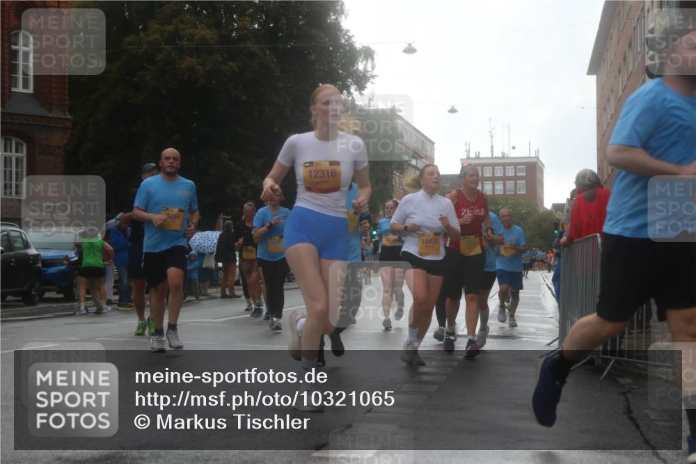 13.09.2026 - Kiel Lauf Markus Tischler http://msf.ph/oto/10321065 13.09.2026 10:53:59 Fleethörn 3267, 12316, 10433 meine-sportfotos.de