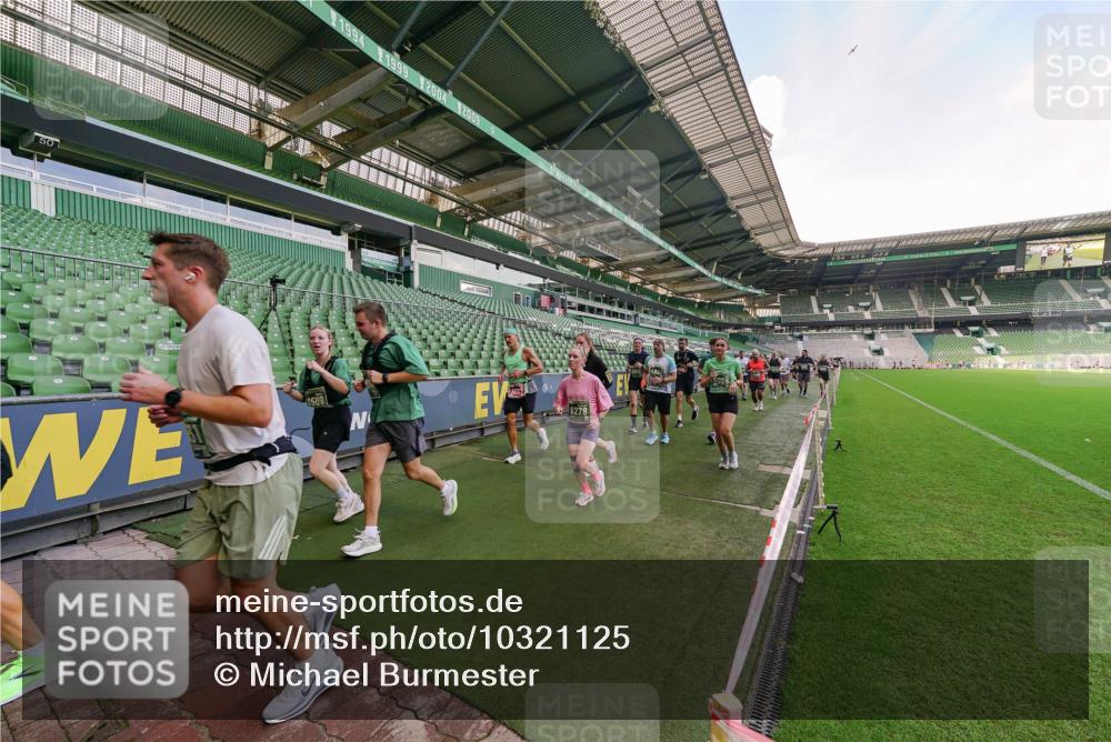 13.09.2026 - 21. swb-Marathon Bremen Michael Burmester http://msf.ph/oto/10321125 13.09.2026 13:21:05 Laufen im Stadion 258, 351, 423, 441, 464, 601, 620, 704, 782, 851, 1060, 1066, 1094, 1129, 1158, 1177, 1316, 1344, 1409, 1439, 1446, 1518, 1676, 1697, 1729, 1756, 1808, 1815, 1846, 1916, 2010, 2028, 2064, 2139, 2201, 2258, 2278, 2349, 2394, 2395, 2414, 2417, 2437, 2501, 2519, 2533, 2551, 2588, 2626, 2652, 2694, 2695, 2736, 2756, 2793, 2828, 2886, 2954, 2995, 3004, 3010, 3017, 3018, 3022, 3034, 3035, 3036, 3037, 3059, 3070, 3074, 3102, 3116, 3139, 3144, 3225, 3243, 3264, 3310, 3315 meine-sportfotos.de