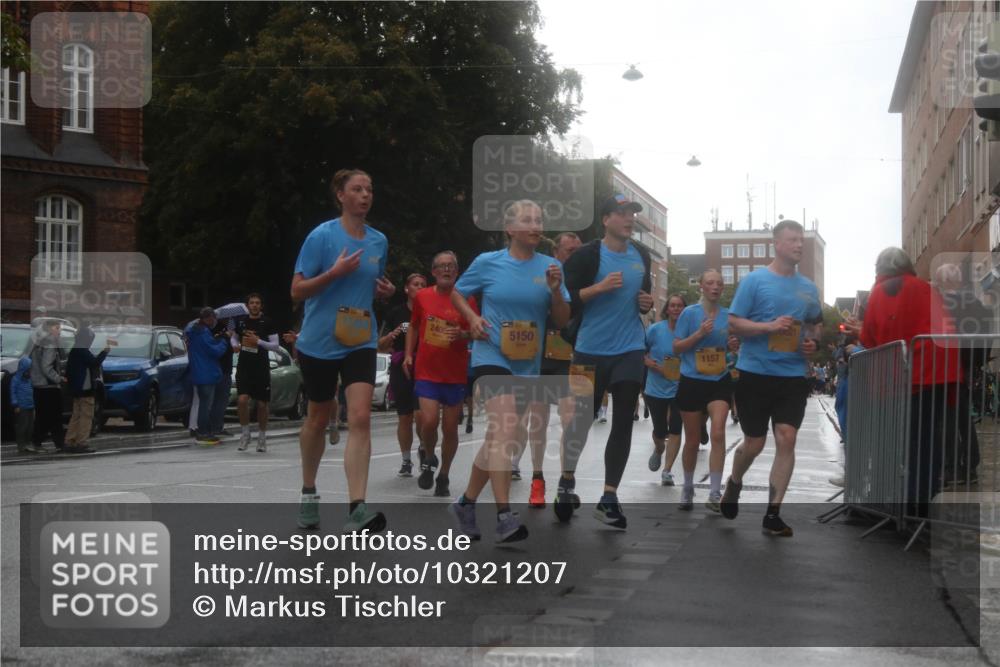 13.09.2026 - Kiel Lauf Markus Tischler http://msf.ph/oto/10321207 13.09.2026 10:54:20 Fleethörn 2405, 5150, 2526, 1157 meine-sportfotos.de