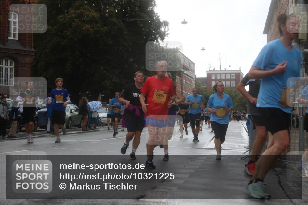 13.09.2026 - Kiel Lauf Markus Tischler http://msf.ph/oto/10321225 13.09.2026 10:54:21 Fleethörn 100, 775, 2405 meine-sportfotos.de