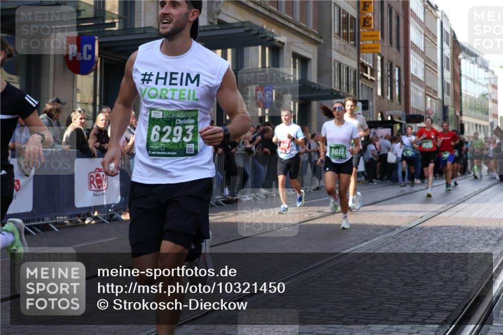 13.09.2026 - 21. swb-Marathon Bremen Strokosch-Dieckow http://msf.ph/oto/10321450 13.09.2026 13:18:14 Ziel 465, 1146, 1419, 2055, 2324, 2948, 3631, 4120, 4413, 4642, 5307, 5460, 5867, 6293, 6294, 6787, 6818, 7245, 7491, 7731, 8404, 8540, 8743, 8872, 9019, 9275, 9327, 9833, 13150, 948, 1631, 1797, 1872, 2001, 2260, 2634, 2671, 3241, 3458, 3514, 3634, 4131, 4733, 5292, 5695, 5935, 5948, 6152, 6290, 6448, 7954, 8094, 8805, 8869, 8943, 8944, 9134, 9595, 9596, 9609, 9837, 10065, 13041 meine-sportfotos.de