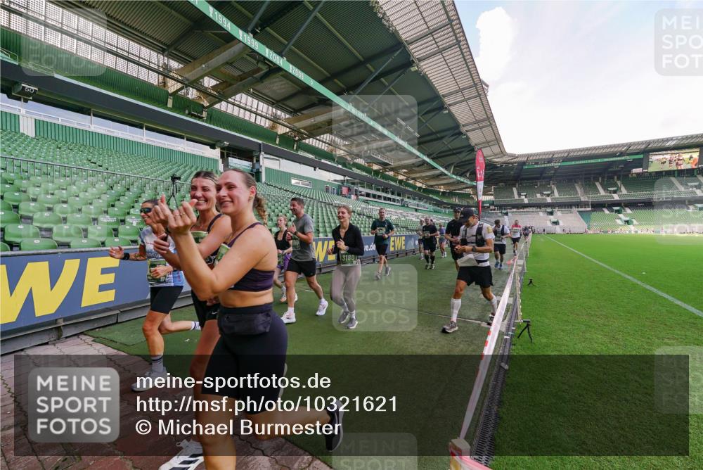13.09.2026 - 21. swb-Marathon Bremen Michael Burmester http://msf.ph/oto/10321621 13.09.2026 13:21:59 Laufen im Stadion 128, 160, 211, 258, 343, 351, 423, 441, 571, 601, 620, 704, 782, 851, 1060, 1094, 1157, 1158, 1177, 1259, 1316, 1344, 1417, 1439, 1518, 1657, 1669, 1676, 1691, 1729, 1808, 1846, 1883, 2139, 2201, 2258, 2278, 2290, 2394, 2395, 2414, 2417, 2437, 2504, 2519, 2551, 2588, 2619, 2632, 2652, 2660, 2685, 2711, 2736, 2793, 2828, 2886, 2954, 2964, 2995, 3004, 3010, 3022, 3034, 3070, 3074, 3102, 3144, 3225, 3351, 3682, 3784, 4020, 4431, 4584, 1506 meine-sportfotos.de