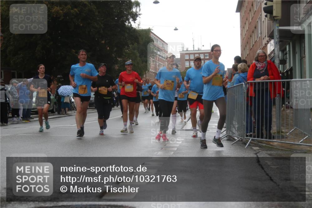 13.09.2026 - Kiel Lauf Markus Tischler http://msf.ph/oto/10321763 13.09.2026 10:55:42 Fleethörn 1008, 5154, 0765, 3671 meine-sportfotos.de