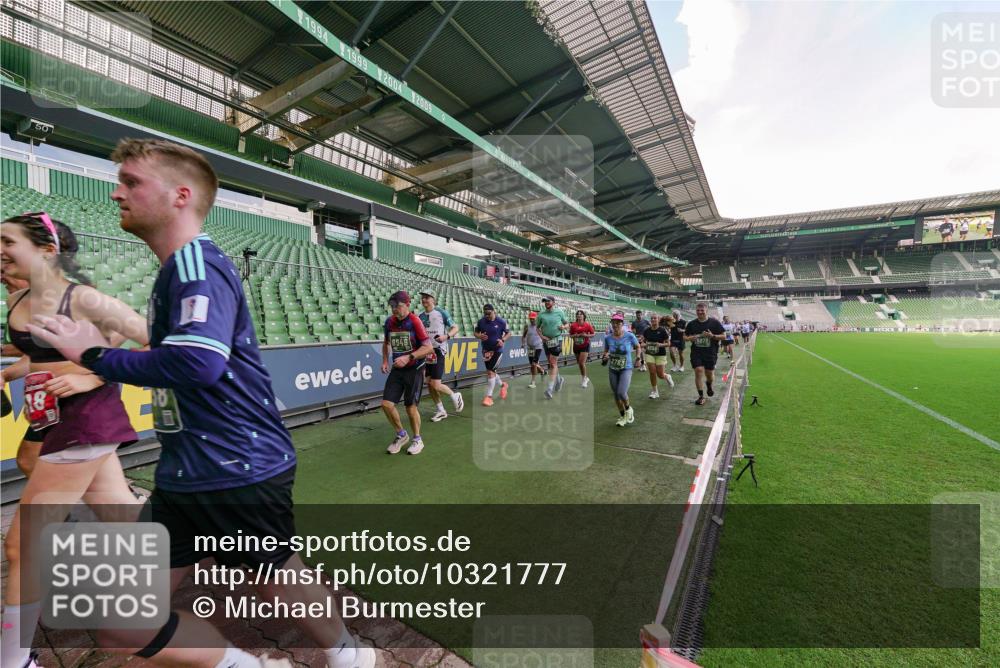 13.09.2026 - 21. swb-Marathon Bremen Michael Burmester http://msf.ph/oto/10321777 13.09.2026 13:22:17 Laufen im Stadion 128, 160, 211, 258, 343, 351, 423, 441, 571, 601, 620, 782, 851, 892, 1060, 1094, 1157, 1158, 1177, 1178, 1259, 1316, 1344, 1417, 1518, 1657, 1669, 1676, 1691, 1729, 1746, 1788, 1808, 1883, 2201, 2213, 2258, 2290, 2414, 2433, 2475, 2504, 2526, 2551, 2619, 2632, 2652, 2660, 2685, 2711, 2736, 2828, 2954, 2964, 2995, 3010, 3022, 3034, 3070, 3074, 3144, 3225, 3347, 3351, 3505, 3530, 3682, 3784, 4020, 4054, 4406, 4407, 4431, 4584, 1506 meine-sportfotos.de