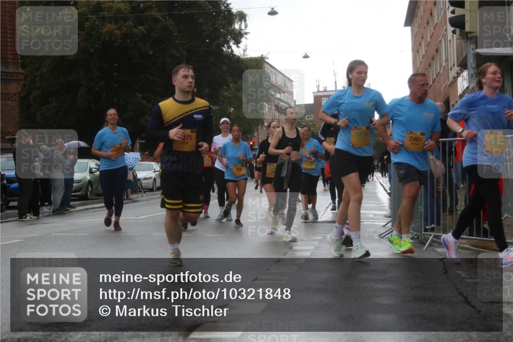 13.09.2026 - Kiel Lauf Markus Tischler http://msf.ph/oto/10321848 13.09.2026 10:55:51 Fleethörn 375, 2, 819, 4, 9476, 2461, 1910 meine-sportfotos.de