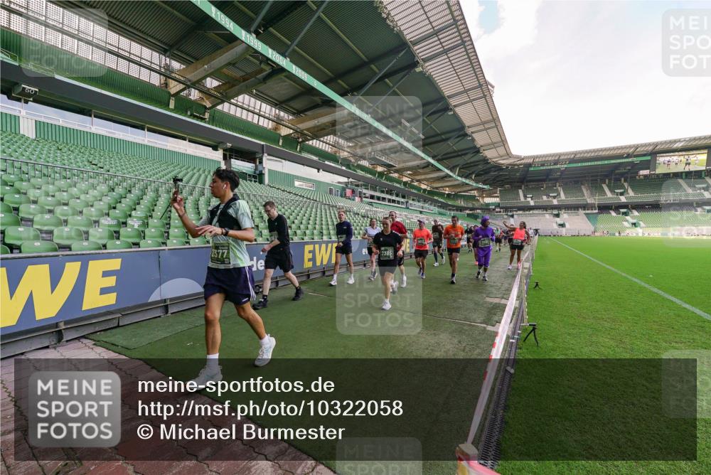 13.09.2026 - 21. swb-Marathon Bremen Michael Burmester http://msf.ph/oto/10322058 13.09.2026 13:22:50 Laufen im Stadion 128, 160, 211, 258, 343, 351, 434, 441, 533, 571, 601, 609, 708, 851, 892, 1060, 1094, 1157, 1178, 1259, 1331, 1344, 1417, 1518, 1657, 1669, 1691, 1729, 1746, 1788, 1883, 2213, 2290, 2433, 2475, 2504, 2526, 2619, 2632, 2652, 2660, 2685, 2711, 2828, 2954, 2964, 2968, 2995, 3022, 3034, 3225, 3252, 3282, 3292, 3347, 3351, 3395, 3423, 3447, 3505, 3530, 3559, 3682, 3727, 3770, 3784, 3819, 4020, 4054, 4231, 4406, 4407, 4431, 4466, 4467, 4584, 1506 meine-sportfotos.de
