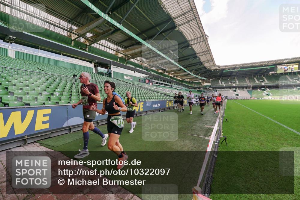 13.09.2026 - 21. swb-Marathon Bremen Michael Burmester http://msf.ph/oto/10322097 13.09.2026 13:22:54 Laufen im Stadion 128, 160, 211, 258, 343, 351, 434, 441, 533, 571, 601, 609, 708, 851, 892, 1060, 1094, 1157, 1178, 1259, 1331, 1344, 1417, 1518, 1657, 1669, 1691, 1729, 1746, 1788, 1883, 2213, 2290, 2433, 2475, 2495, 2504, 2526, 2619, 2632, 2652, 2660, 2685, 2711, 2936, 2964, 2968, 2995, 3022, 3034, 3225, 3252, 3282, 3292, 3347, 3351, 3395, 3423, 3447, 3505, 3530, 3559, 3682, 3727, 3770, 3784, 3819, 4020, 4054, 4231, 4406, 4407, 4431, 4466, 4467, 4584, 1506 meine-sportfotos.de