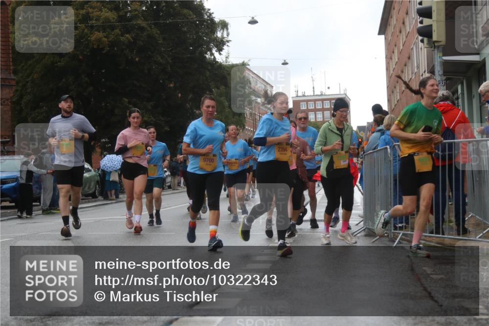 13.09.2026 - Kiel Lauf Markus Tischler http://msf.ph/oto/10322343 13.09.2026 10:57:04 Fleethörn 9700, 10255, 2394 meine-sportfotos.de
