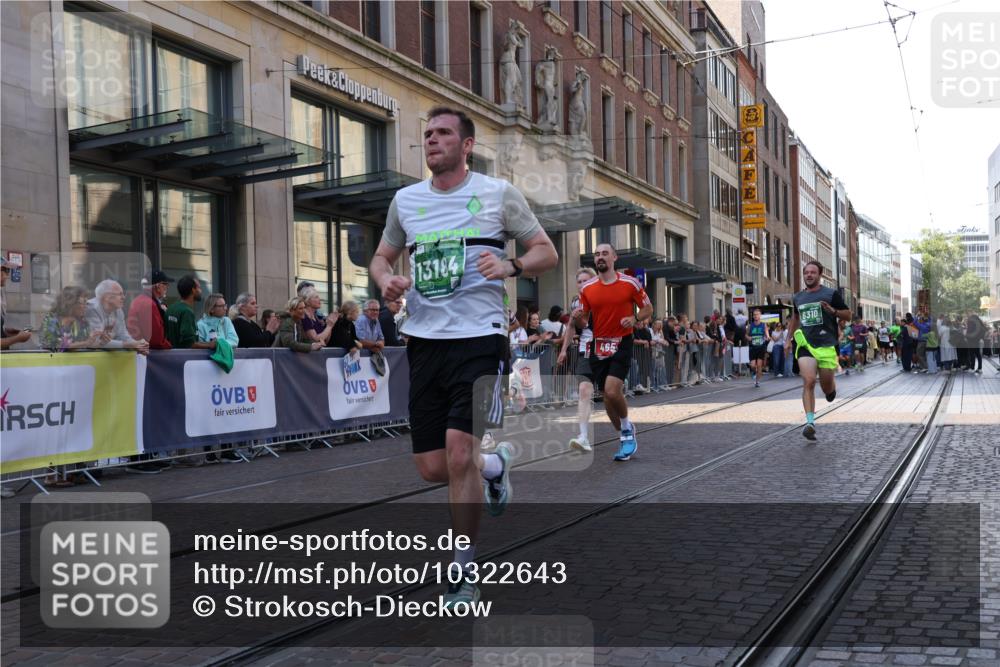 13.09.2026 - 21. swb-Marathon Bremen Strokosch-Dieckow http://msf.ph/oto/10322643 13.09.2026 13:18:45 Ziel 189, 307, 666, 1599, 2007, 2390, 4819, 4857, 4916, 5172, 5277, 6137, 6310, 6633, 7154, 7602, 7647, 7686, 7791, 9512, 13184, 465, 2055, 2324, 2948, 3631, 4120, 4413, 4642, 5307, 5867, 6293, 6294, 6787, 6818, 7104, 7163, 7245, 7731, 8404, 8540, 8743, 8872, 9019, 9275, 9327, 9833 meine-sportfotos.de