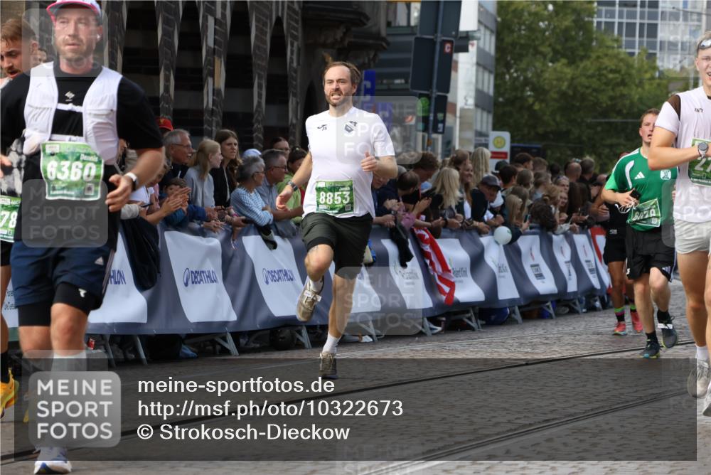 13.09.2026 - 21. swb-Marathon Bremen Strokosch-Dieckow http://msf.ph/oto/10322673 13.09.2026 13:24:50 Ziel 789, 790, 1250, 1582, 3375, 3524, 3994, 4000, 5572, 5668, 5669, 5929, 5953, 6080, 7156, 7568, 8310, 8415, 8636, 8784, 8881, 9264, 9573, 9676, 10069, 10071, 10097, 972, 1080, 1264, 2322, 2761, 4091, 4113, 4507, 4918, 4973, 6079, 6360, 6544, 6943, 7409, 7854, 8245, 8853, 9152 meine-sportfotos.de
