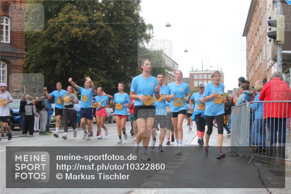 13.09.2026 - Kiel Lauf Markus Tischler http://msf.ph/oto/10322860 13.09.2026 10:58:33 Fleethörn 11805, 326, 8576, 11502 meine-sportfotos.de