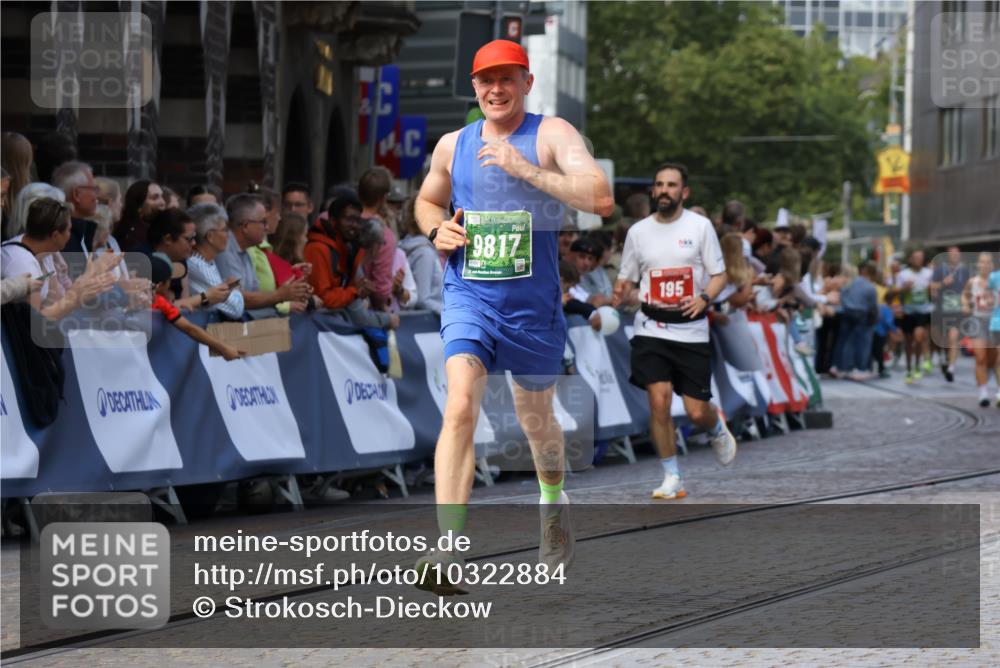 13.09.2026 - 21. swb-Marathon Bremen Strokosch-Dieckow http://msf.ph/oto/10322884 13.09.2026 13:10:01 Ziel 195, 567, 2750, 4473, 4782, 9241, 9277, 9804, 623, 957, 9817 meine-sportfotos.de