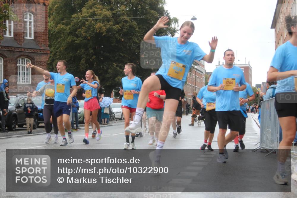 13.09.2026 - Kiel Lauf Markus Tischler http://msf.ph/oto/10322900 13.09.2026 10:58:35 Fleethörn 5052, 11581, 1180, 8724, 1744 meine-sportfotos.de