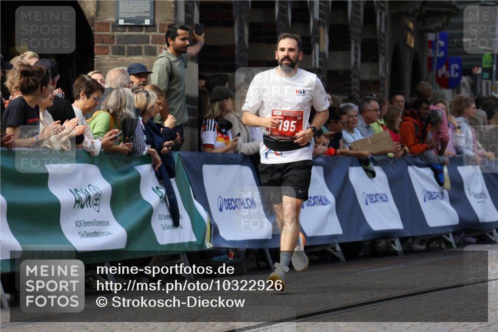13.09.2026 - 21. swb-Marathon Bremen Strokosch-Dieckow http://msf.ph/oto/10322926 13.09.2026 13:10:04 Ziel 195, 567, 1723, 1975, 2750, 4473, 4782, 8835, 9241, 9277, 9804, 957, 8064 meine-sportfotos.de