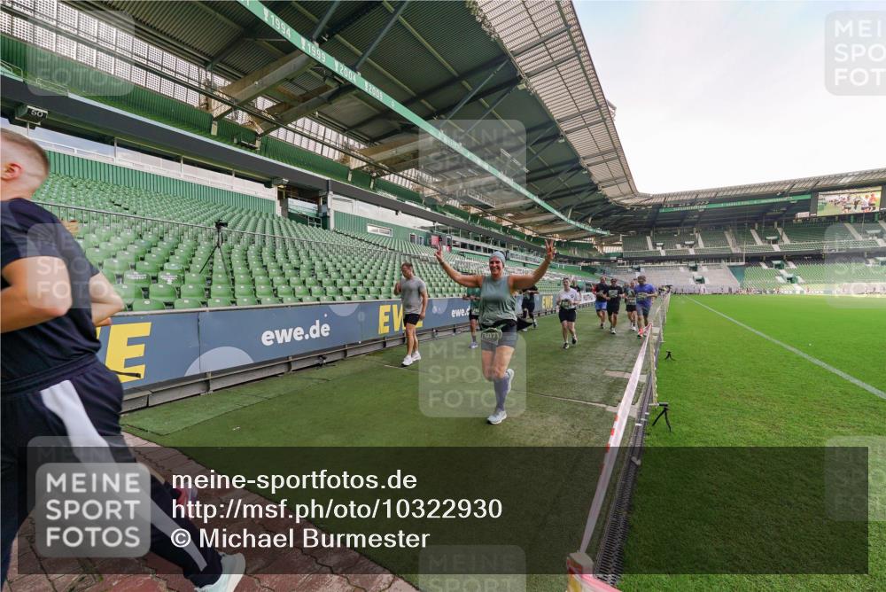 13.09.2026 - 21. swb-Marathon Bremen Michael Burmester http://msf.ph/oto/10322930 13.09.2026 13:24:29 Laufen im Stadion 137, 182, 213, 294, 324, 434, 505, 533, 548, 609, 708, 721, 723, 739, 743, 752, 1273, 1331, 1463, 1471, 1491, 1504, 1515, 1597, 1598, 1830, 1944, 2059, 2095, 2211, 2252, 2267, 2271, 2286, 2312, 2323, 2354, 2433, 2445, 2465, 2483, 2495, 2497, 2503, 2506, 2554, 2571, 2644, 2768, 2776, 2833, 2896, 2936, 2968, 3005, 3142, 3211, 3252, 3282, 3288, 3289, 3292, 3298, 3306, 3312, 3364, 3381, 3390, 3395, 3423, 3447, 3559, 3727, 3770, 3819, 4231, 4466, 4467 meine-sportfotos.de