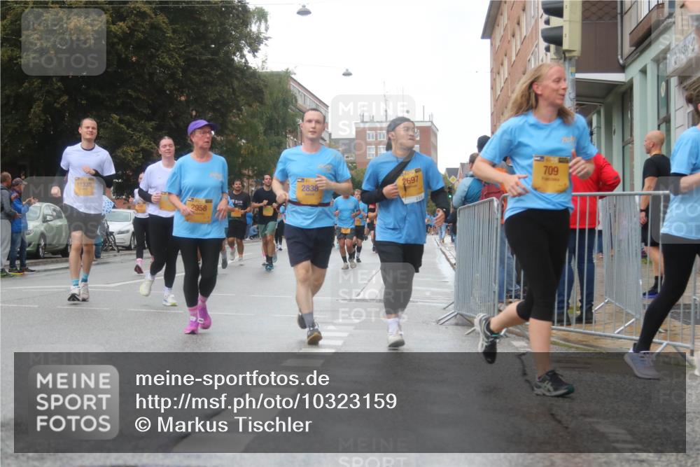 13.09.2026 - Kiel Lauf Markus Tischler http://msf.ph/oto/10323159 13.09.2026 10:59:21 Fleethörn 11338, 2958, 2838, 2697, 709 meine-sportfotos.de