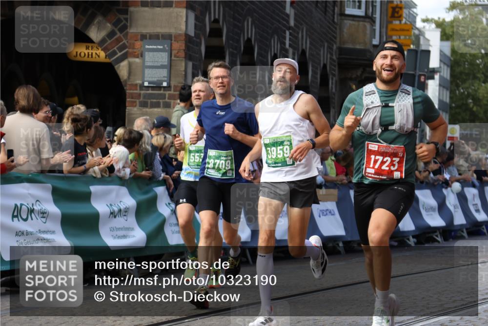 13.09.2026 - 21. swb-Marathon Bremen Strokosch-Dieckow http://msf.ph/oto/10323190 13.09.2026 13:10:19 Ziel 538, 567, 623, 1723, 1975, 2020, 4781, 5627, 8835, 9277, 9804, 9817, 604, 640, 1277, 2605, 3959, 5532, 5620, 6267, 7881, 8033, 8709 meine-sportfotos.de