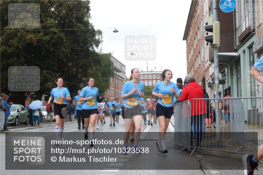 13.09.2026 - Kiel Lauf Markus Tischler http://msf.ph/oto/10323538 13.09.2026 11:00:26 Fleethörn 4986, 4, 35, 6969, 6974 meine-sportfotos.de