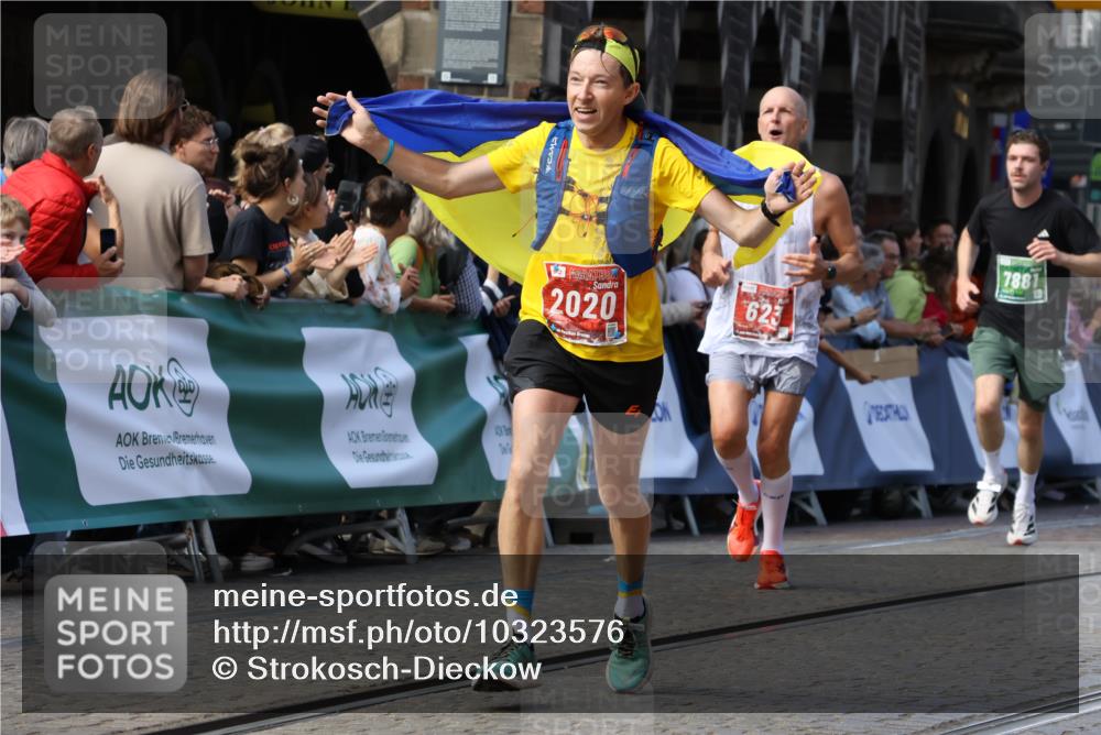 13.09.2026 - 21. swb-Marathon Bremen Strokosch-Dieckow http://msf.ph/oto/10323576 13.09.2026 13:10:28 Ziel 538, 623, 957, 2020, 4781, 5627, 8064, 9817, 1181, 1554, 2347, 2605, 4727, 5066, 5152, 5620, 5648, 6267, 7881 meine-sportfotos.de