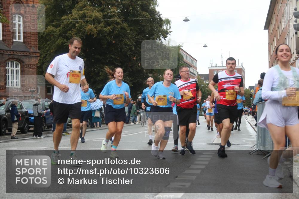13.09.2026 - Kiel Lauf Markus Tischler http://msf.ph/oto/10323606 13.09.2026 11:00:35 Fleethörn 1, 300, 8204, 059, 1923, 8084, 5003 meine-sportfotos.de