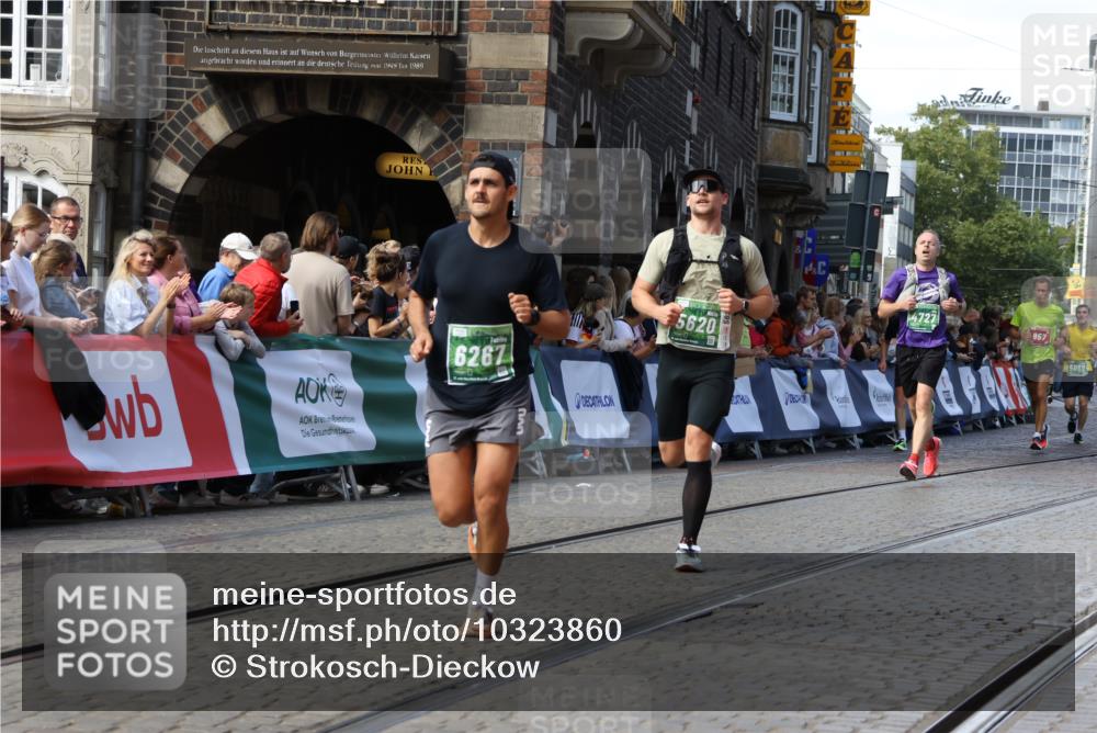 13.09.2026 - 21. swb-Marathon Bremen Strokosch-Dieckow http://msf.ph/oto/10323860 13.09.2026 13:10:32 Ziel 623, 957, 2020, 3959, 5532, 8064, 8709, 9817, 1181, 1385, 1498, 1554, 2347, 4727, 5066, 5152, 5155, 5387, 5620, 5648, 9659, 13248 meine-sportfotos.de
