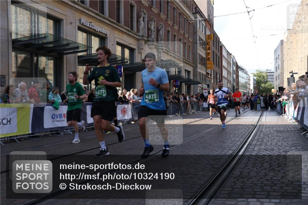 13.09.2026 - 21. swb-Marathon Bremen Strokosch-Dieckow http://msf.ph/oto/10324190 13.09.2026 13:19:20 Ziel 161, 461, 926, 1010, 1232, 1281, 1468, 1535, 1642, 2870, 2906, 3966, 4101, 4455, 4479, 4480, 4977, 4978, 7037, 7140, 7268, 7655, 7945, 8153, 8185, 9359, 9984, 13163, 189, 666, 1599, 2007, 2390, 2423, 2535, 3182, 3508, 4319, 4819, 4857, 5172, 5371, 6008, 6137, 6633, 7154, 7647, 7686, 7754, 9512, 9552, 9638, 9805 meine-sportfotos.de