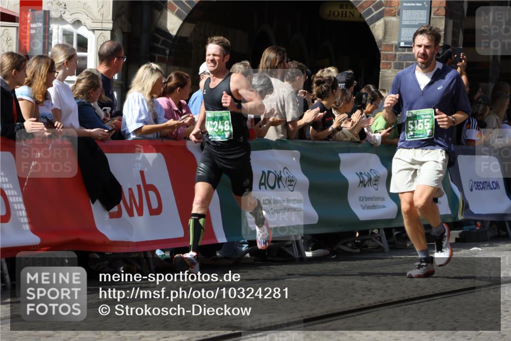 13.09.2026 - 21. swb-Marathon Bremen Strokosch-Dieckow http://msf.ph/oto/10324281 13.09.2026 13:10:45 Ziel 604, 640, 1277, 2605, 3959, 5532, 5620, 6267, 7881, 8033, 8064, 8709, 384, 1385, 2021, 2759, 4023, 4475, 4571, 5079, 5155, 5168, 5314, 5387, 6657, 7115, 7136, 9622, 9659, 13248 meine-sportfotos.de