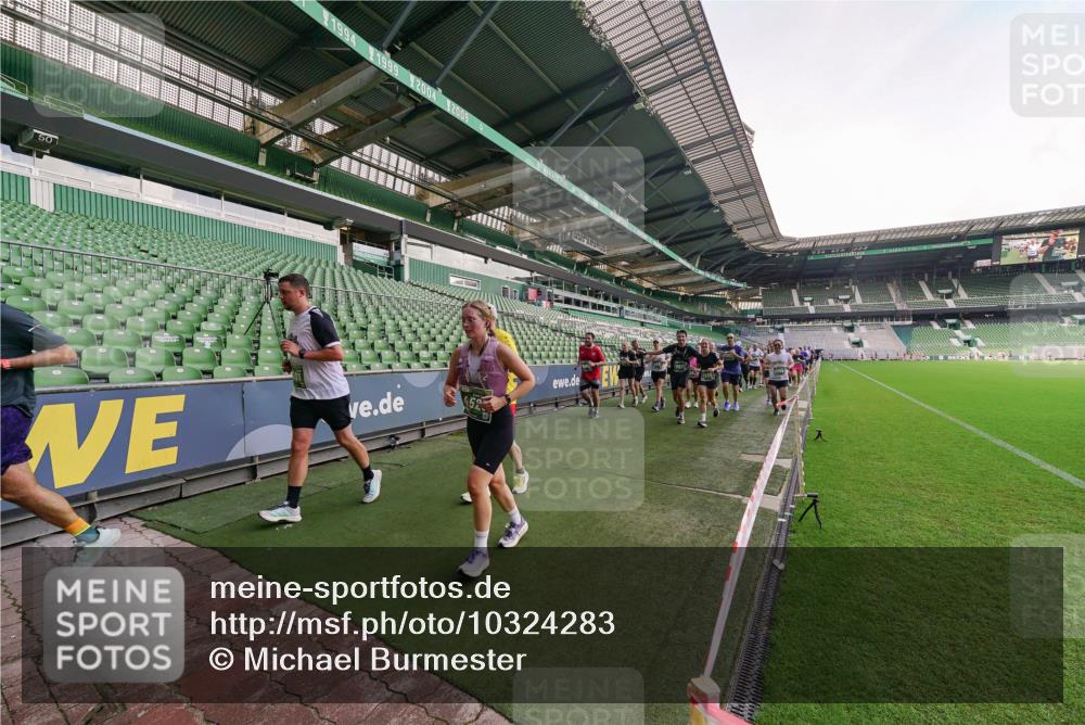 13.09.2026 - 21. swb-Marathon Bremen Michael Burmester http://msf.ph/oto/10324283 13.09.2026 13:27:01 Laufen im Stadion 186, 202, 357, 364, 390, 530, 597, 645, 726, 833, 1077, 1283, 1412, 1443, 1473, 1487, 1530, 1608, 1618, 1700, 1744, 1769, 1828, 1961, 2236, 2273, 2298, 2309, 2382, 2384, 2388, 2404, 2428, 2507, 2508, 2542, 2558, 2576, 2582, 2592, 2656, 2675, 2725, 2748, 2762, 2817, 2875, 2876, 2923, 2965, 2970, 3045, 3047, 3050, 3062, 3073, 3084, 3097, 3172, 3184, 3219, 3359, 3433, 3540, 3592, 3629, 3756, 3885, 3907, 3978, 4457, 4660 meine-sportfotos.de